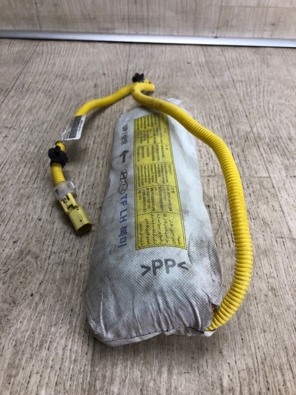 Подушка безопасности в сиденье левая KIA OPTIMA TF 11-16 TF 2.4 G4KJ Подушка безопасности в сиденье левая KIA OPTIMA TF 11-16 TF 2.4 G4KJ