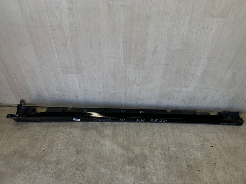 Накладка порога наружная правая SONATA YF 10-14 2012 YF 2.4 G4KK