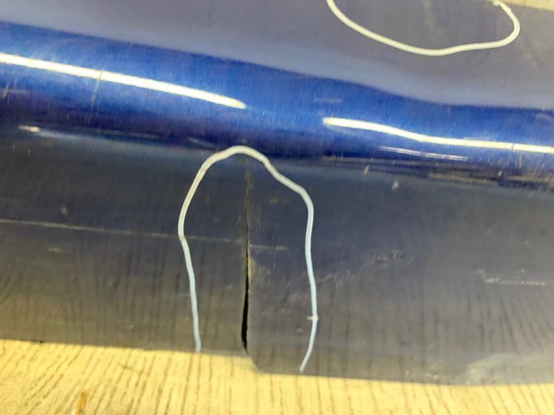 Накладка порога наружная правая 200 14-16 2015 UF 2.4 ED6