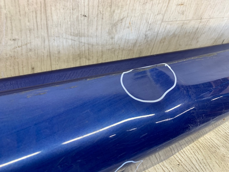 Накладка порога наружная правая 200 14-16 2015 UF 2.4 ED6