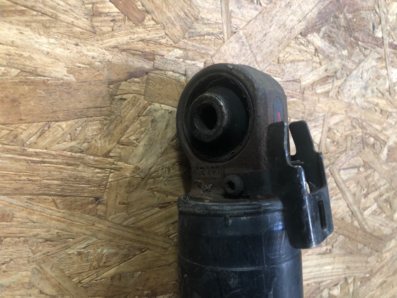 Амортизатор задний правый ACURA MDX (YD2) 06-13 YD2 3.7