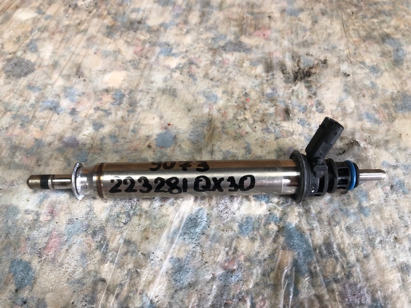 Форсунка топливная QX30 16-20 2019 Внедорожник 2.0 20PET