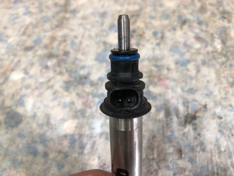 Форсунка топливная QX30 16-20 2019 Внедорожник 2.0 20PET