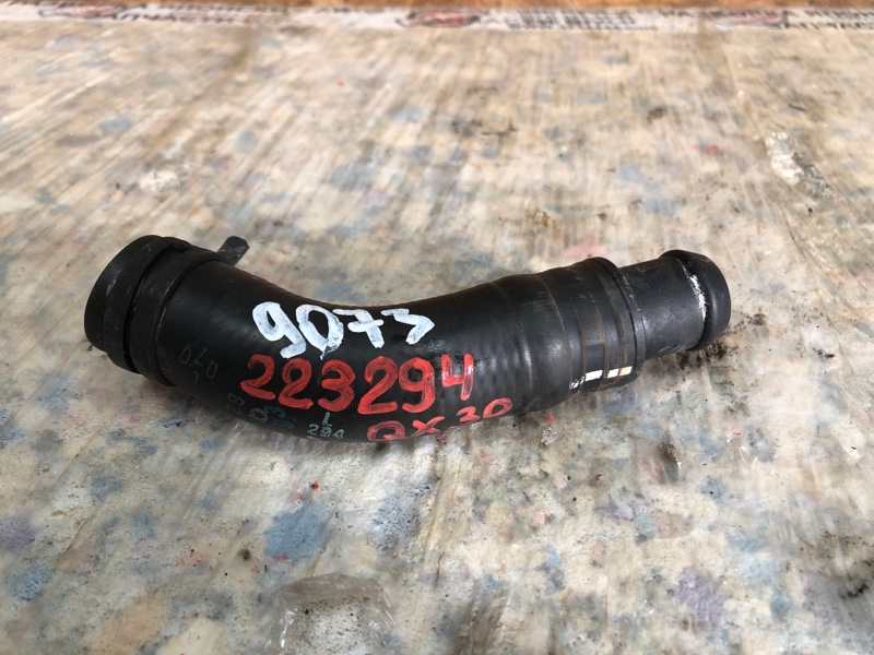 Патрубок системы охлаждения INFINITI QX30 16-20 2019 Внедорожник 2.0 20PET A 270 203 04 82 Б/У