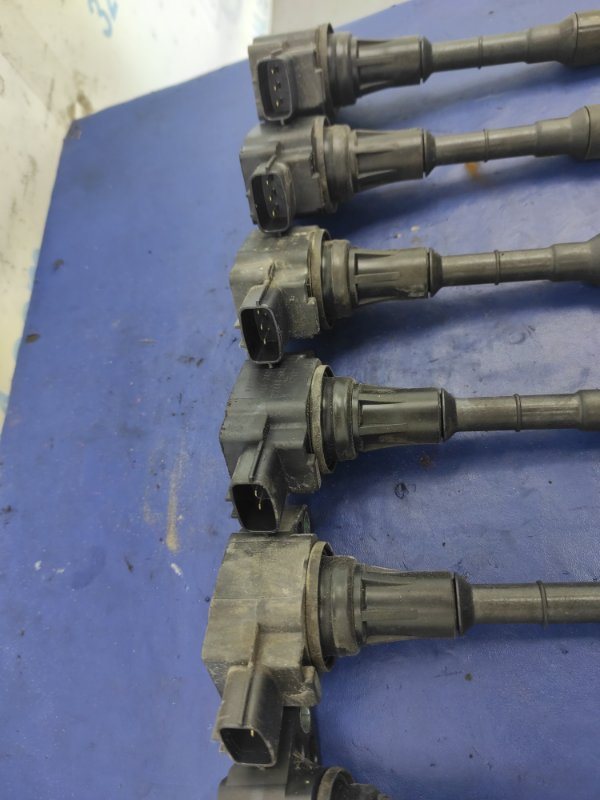 Катушка зажигания INFINITI G25/G35/G37/Q40 06-14