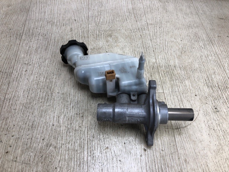 Главный тормозной цилиндр OPTIMA TF 11-16 2011 TF 2.4 G4KJ