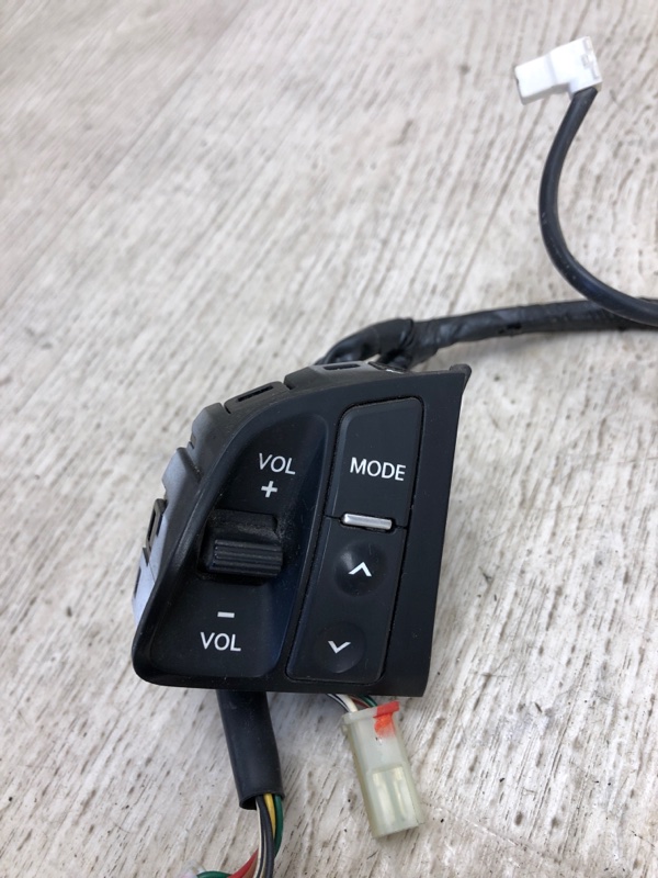 Кнопки на руль OPTIMA TF 11-16 2011 TF 2.4 G4KJ