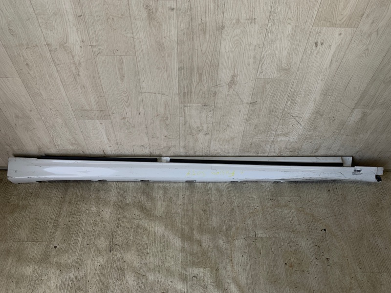 Накладка порога наружная правая FUSION 14- 2013 CD4 C20HDTX