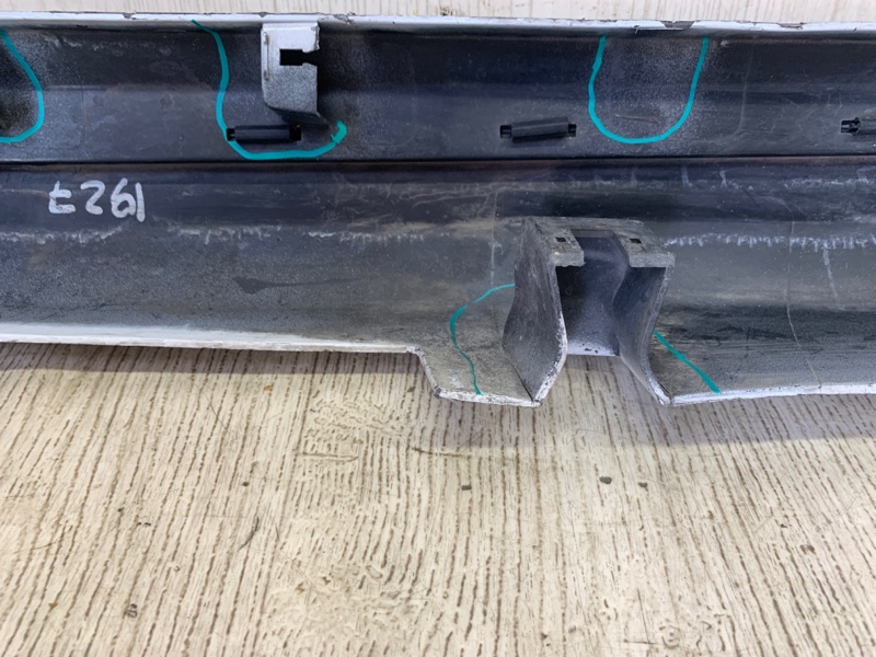 Накладка порога наружная правая FUSION 14- 2013 CD4 C20HDTX