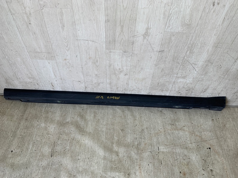 Накладка порога наружная левая KIA SORENTO UM 14- 2015 UM 2.4 G4KJ 87751-C6000 Б/У