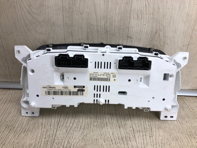 Панель приборов PATRIOT 10-17 2010 MK74 2.0 ECN