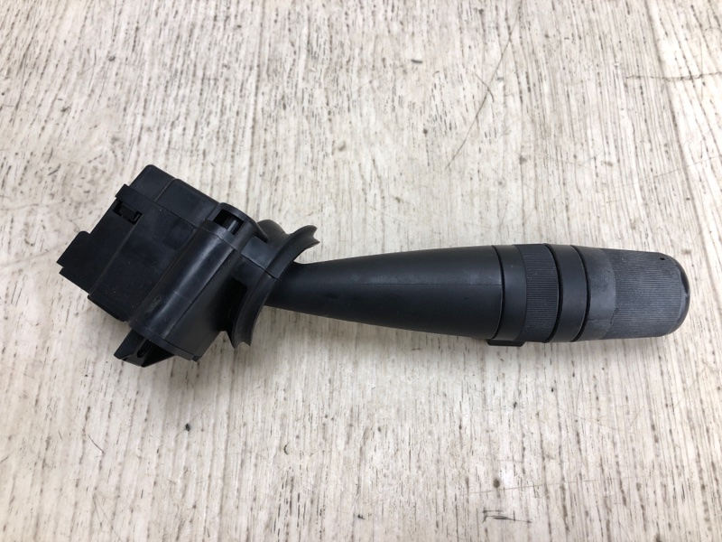 Подрулевой переключатель правый JEEP PATRIOT 10-17 MK74 2.0 ECN Подрулевой переключатель правый JEEP PATRIOT 10-17 MK74 2.0 ECN