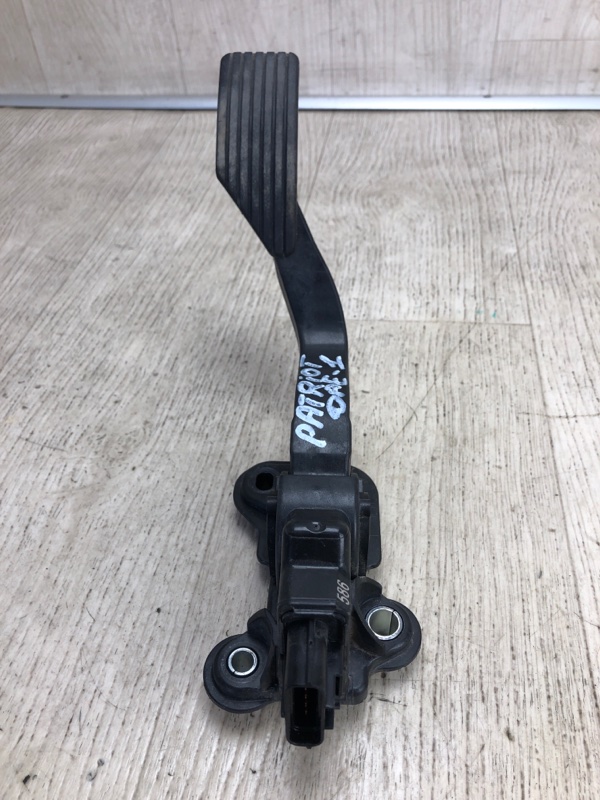 Педаль газа JEEP PATRIOT 10-17 MK74 Педаль газа JEEP PATRIOT 10-17 MK74