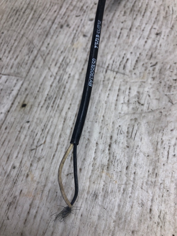 Датчик ABS задний левый PATRIOT 10-17 2010 MK74 2.0 ECN Датчик ABS задний левый PATRIOT 10-17 2010 MK74 2.0 ECN