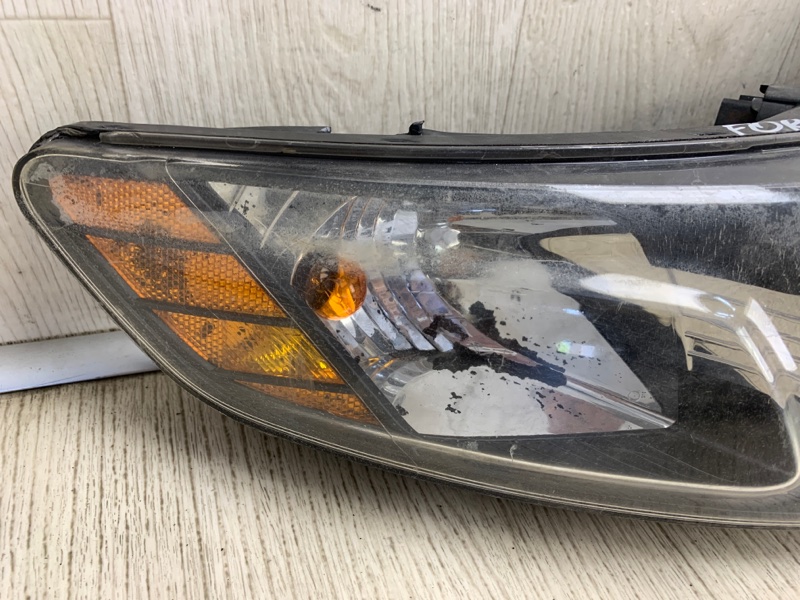 Фара передняя правая FORTE/CERATO TD 08-13 2009 TD 2.0 G4KD Фара передняя правая FORTE/CERATO TD 08-13 2009 TD 2.0 G4KD