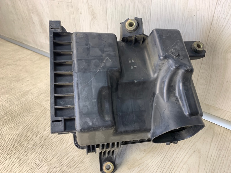 Корпус воздушного фильтра GRANDEUR 05-11 TG 3.3 G6DB