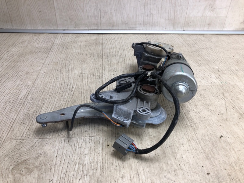 Моторчик привода ляды GMC ACADIA 12-16 5R1 3.6 LLT Моторчик привода ляды GMC ACADIA 12-16 5R1 3.6 LLT