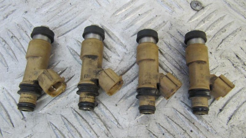 Форсунка топливная SUBARU FORESTER SG 02-07 Внедорожник 2.5 Форсунка топливная SUBARU FORESTER SG 02-07 Внедорожник 2.5