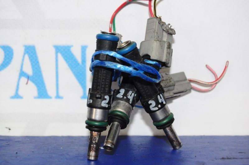 Форсунка топливная MITSUBISHI OUTLANDER XL 05-13