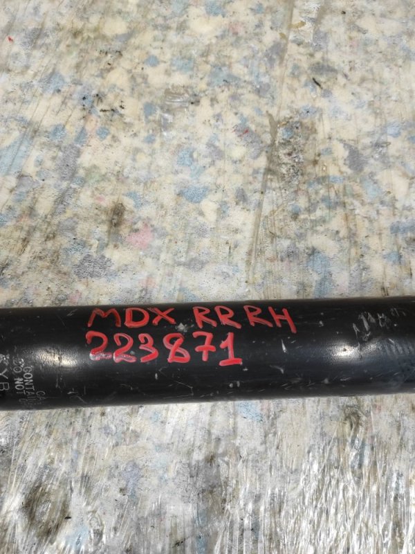 Амортизатор задний MDX (YD2) 06-13 Внедорожник Амортизатор задний MDX (YD2) 06-13 Внедорожник