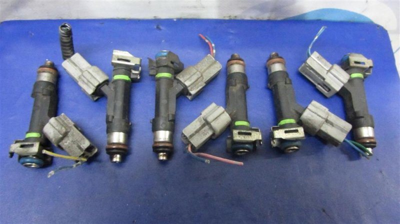 Форсунка топливная MITSUBISHI OUTLANDER XL 05-13 Внедорожник 3.0