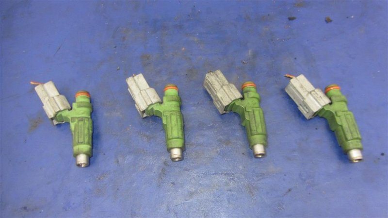 Форсунка топливная LANCER IX 9 03-07 2004 Седан 2.0