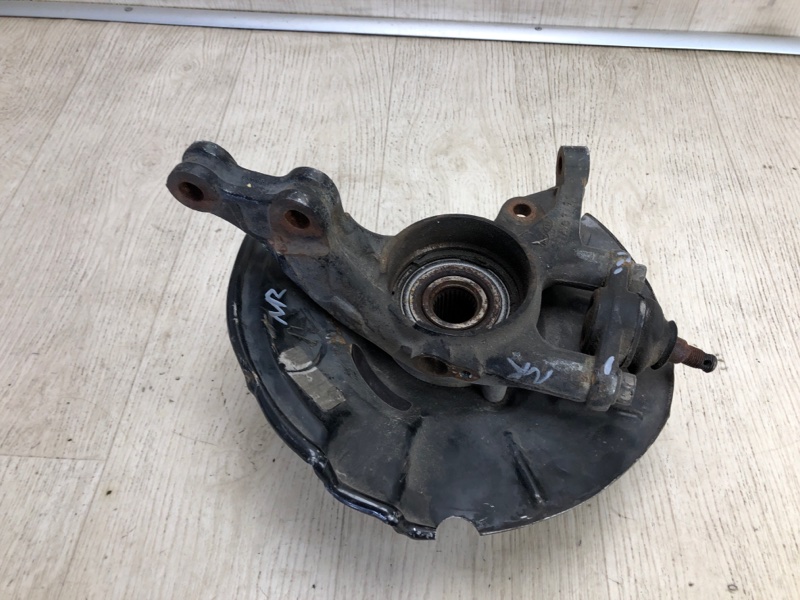 Кулак поворотный передний правый KIA FORTE/CERATO TD 08-13 2009 TD 2.0 G4KD 51716-1M100 Б/У