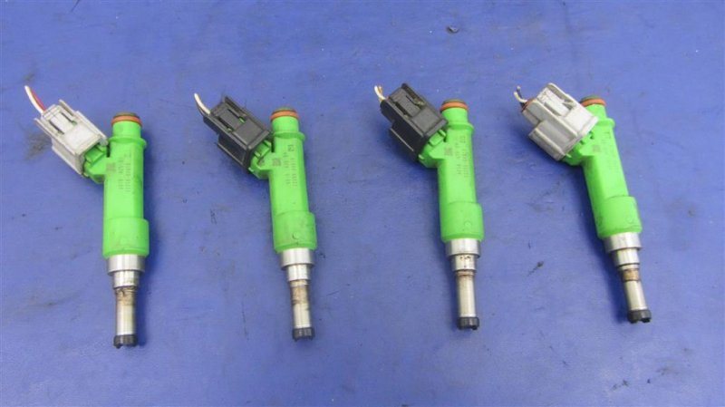 Форсунка топливная TOYOTA CAMRY 55 14-17 2016 ASV50 2.5 2ARFE 23209-09175 Б/У