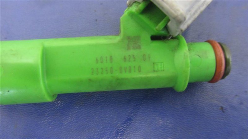 Форсунка топливная TOYOTA CAMRY 55 14-17 ASV50 2.5 2ARFE