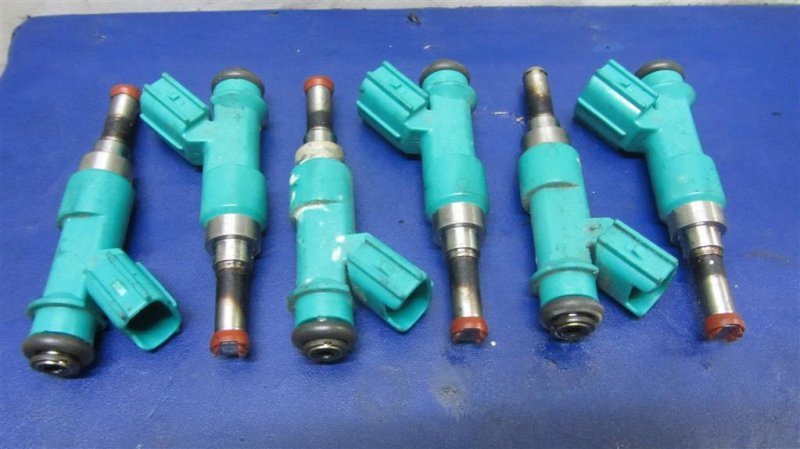 Форсунка топливная SIENNA 11-16 2014 Внедорожник Форсунка топливная SIENNA 11-16 2014 Внедорожник