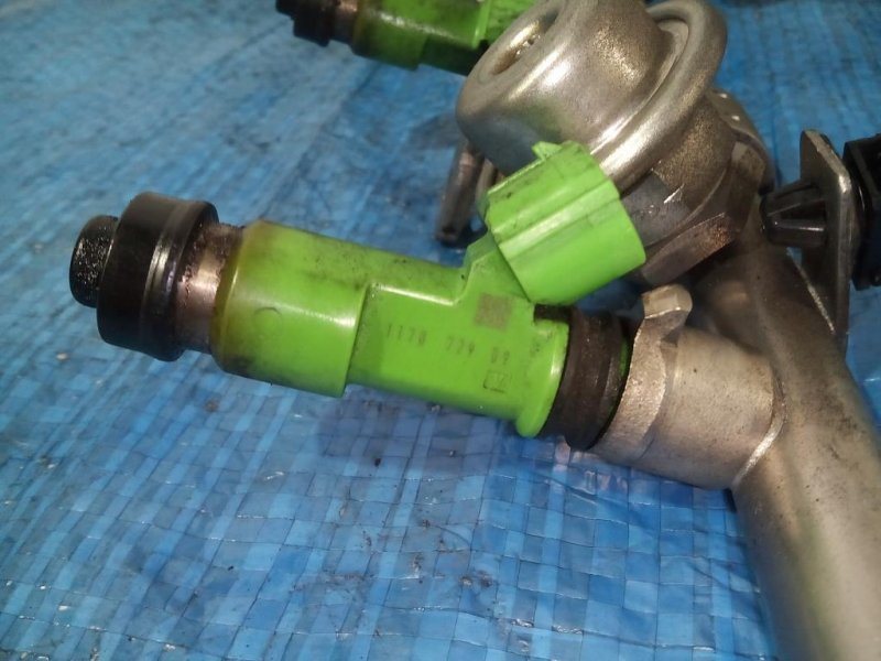 Форсунка топливная SUBARU TRIBECA B10 07-13 Форсунка топливная SUBARU TRIBECA B10 07-13