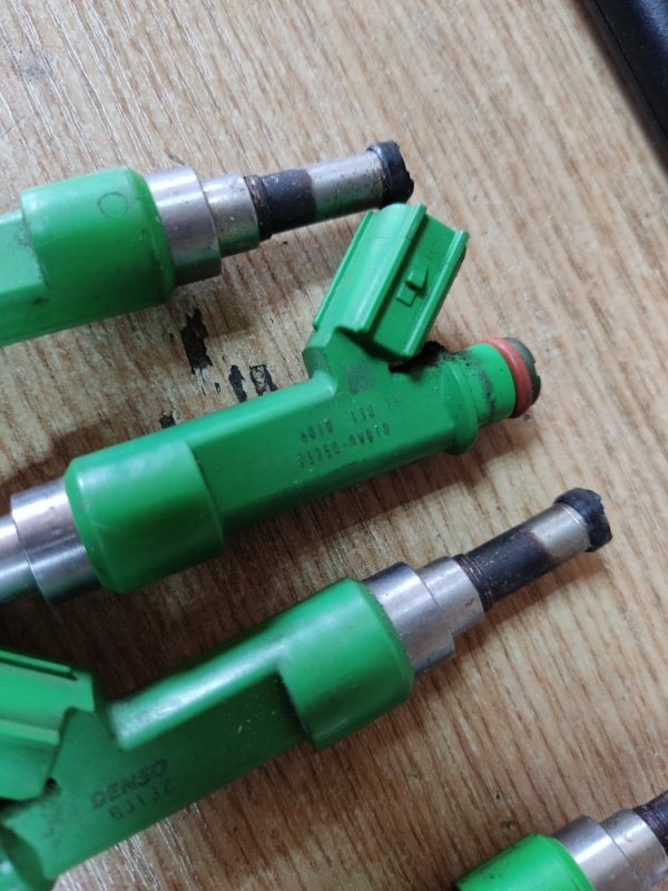 Форсунка топливная CAMRY 50 12-15 Форсунка топливная CAMRY 50 12-15