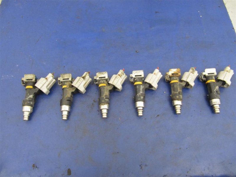 Запчасть форсунка топливная INFINITI G35 03-07 2006 Седан 3.5 16600-CD701 Б/У Форсунка топливная INFINITI G35 03-07 2006 Седан 3.5 16600-CD701 Б/У