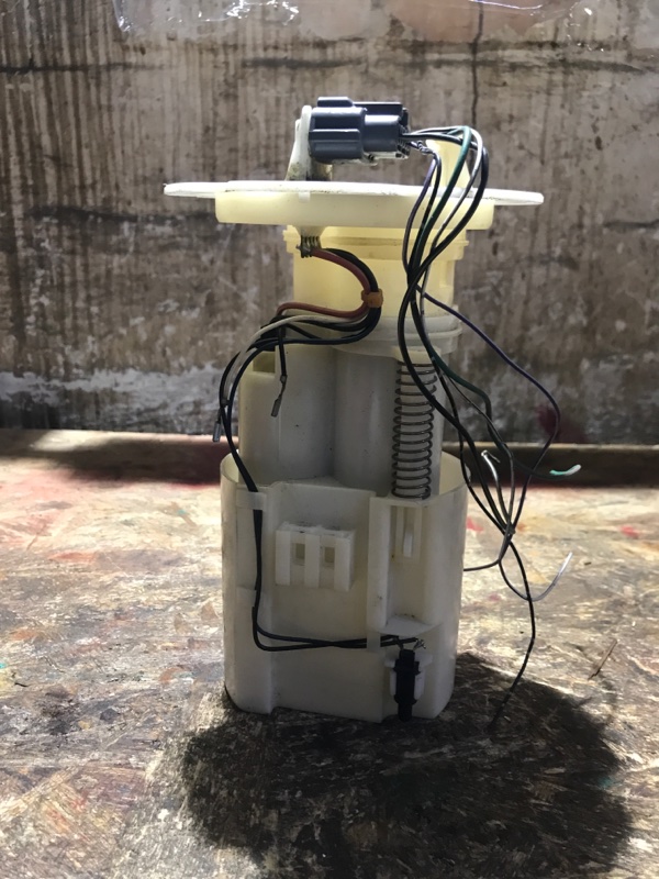 Топливный насос M35/M45 04-10 2008 Седан 3.5 VQ35DE