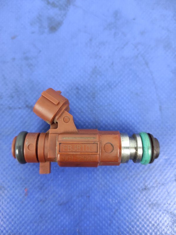 Форсунка топливная MICRA 03-11 CR12 Форсунка топливная MICRA 03-11 CR12