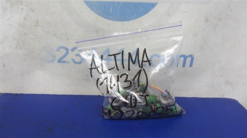 Форсунка топливная ALTIMA L32 07-12 2011 Седан 3.5