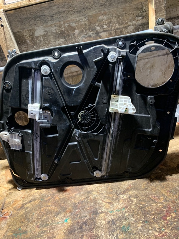 Стеклоподъемник передний левый KIA SOUL PS 13-19 PS 2.0 Стеклоподъемник передний левый KIA SOUL PS 13-19 PS 2.0