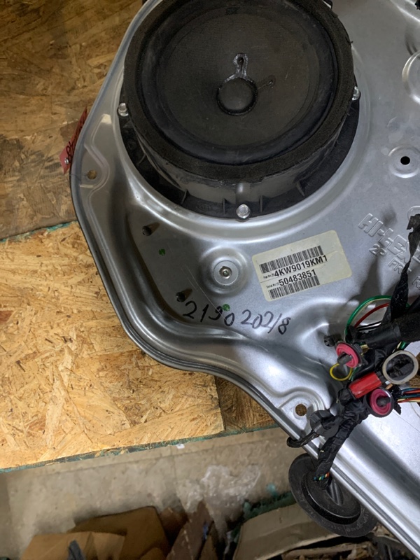 Стеклоподъемник передний правый SORENTO XM 09-14 2012 Внедорожник 2.4 Стеклоподъемник передний правый SORENTO XM 09-14 2012 Внедорожник 2.4