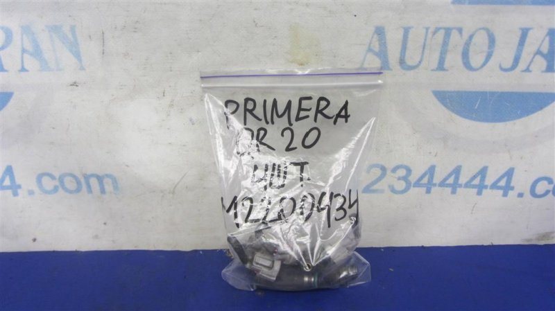 Форсунка топливная NISSAN PRIMERA P-12 01-07