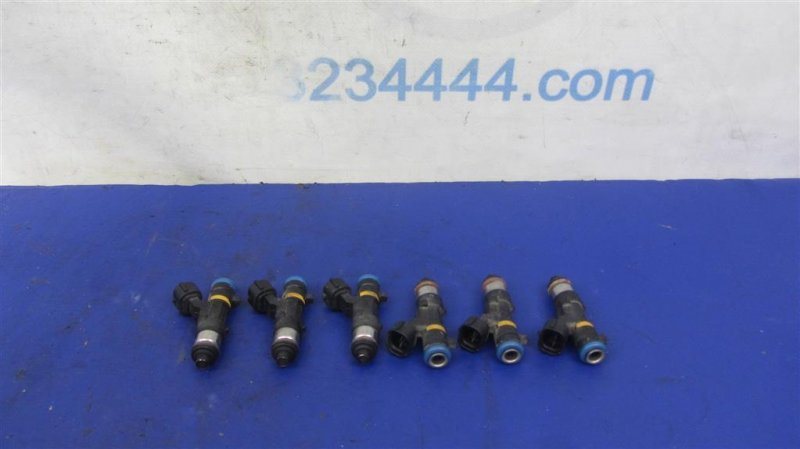 Запчасть форсунка топливная NISSAN MURANO Z50 02-07 VQ35 16600-CD700 Б/У Форсунка топливная NISSAN MURANO Z50 02-07 VQ35 16600-CD700 Б/У