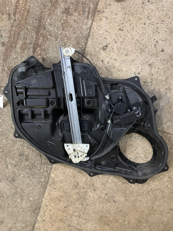 Стеклоподъемник задний правый MAZDA CX-9 06-16