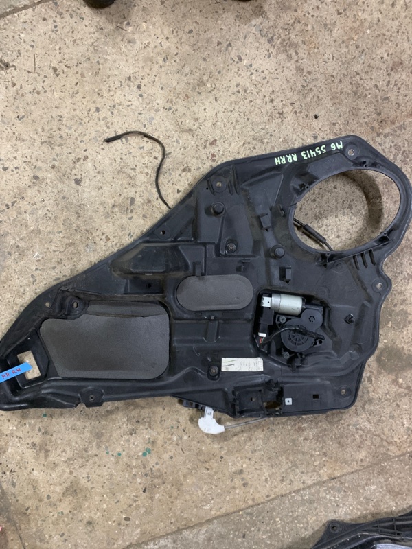 Запчасть стеклоподъемник задний правый MAZDA 6 GG 02-07 GK2A-72-590F Б/У Стеклоподъемник задний правый MAZDA 6 GG 02-07 GK2A-72-590F Б/У