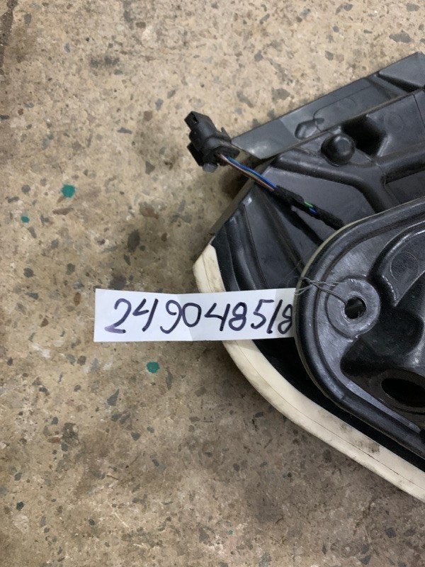 Стеклоподъемник задний правый QX30 16-20