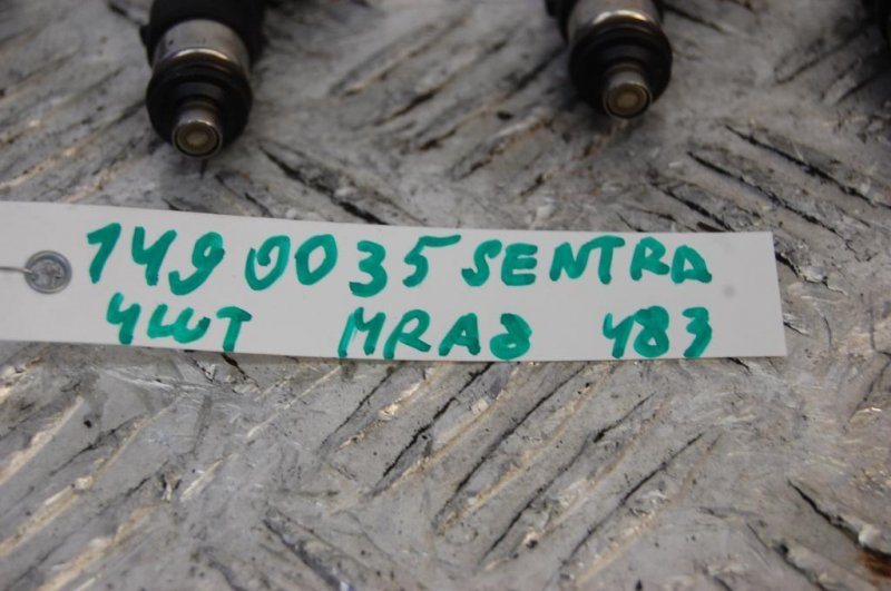 Форсунка топливная SENTRA B17 12-21 2016 Седан 1.8 Форсунка топливная SENTRA B17 12-21 2016 Седан 1.8