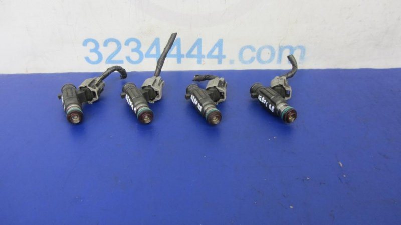 Запчасть форсунка топливная NISSAN X-TRAIL T30 01-07 16600-AE060 Б/У Форсунка топливная NISSAN X-TRAIL T30 01-07 16600-AE060 Б/У