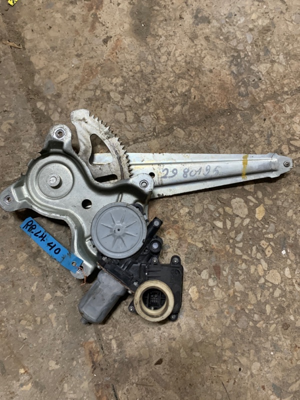 Запчасть стеклоподъемник задний левый TOYOTA CAMRY 40 06-11 69804-33050 Б/У Стеклоподъемник задний левый TOYOTA CAMRY 40 06-11 69804-33050 Б/У