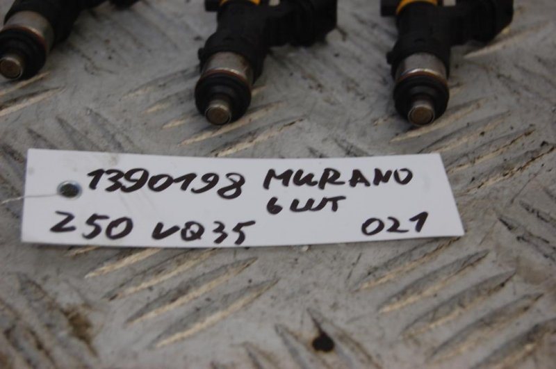 Форсунка топливная MURANO Z50 02-07 2006 Внедорожник 3.5 Форсунка топливная MURANO Z50 02-07 2006 Внедорожник 3.5