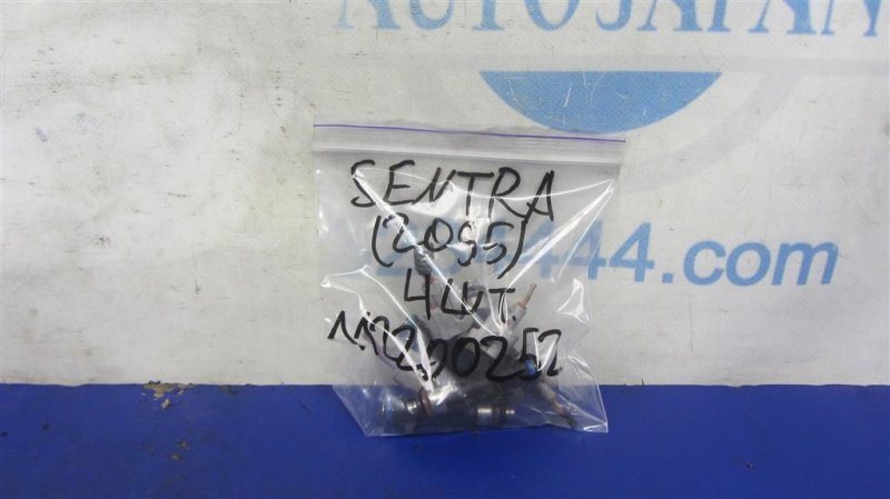 Форсунка топливная SENTRA B17 12-21 2012 Седан 1.8 Форсунка топливная SENTRA B17 12-21 2012 Седан 1.8