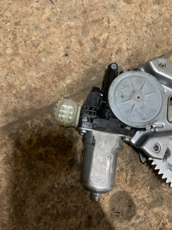 Стеклоподъемник задний левый MURANO Z51 07-14