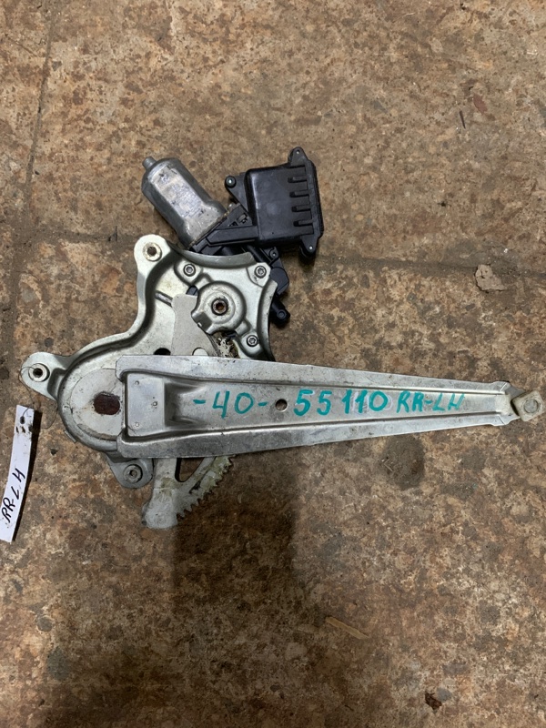 Запчасть стеклоподъемник задний левый TOYOTA CAMRY 40 06-11 69804-33050 Б/У Стеклоподъемник задний левый TOYOTA CAMRY 40 06-11 69804-33050 Б/У